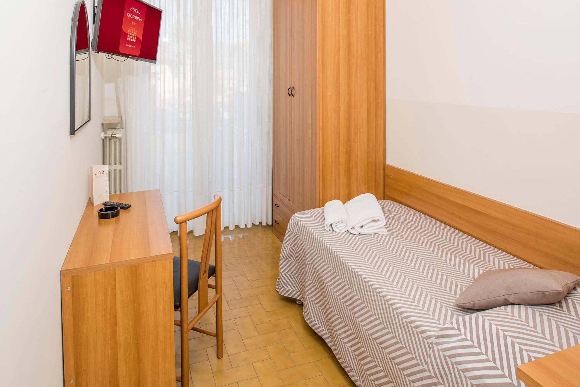 Hotel Taormina Bardolino Cameră foto